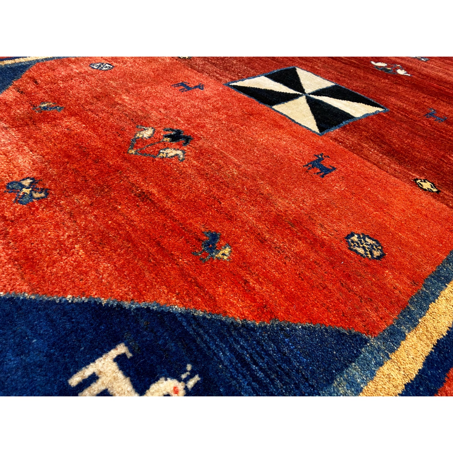 Tapis Gabbeh 188x116 cm