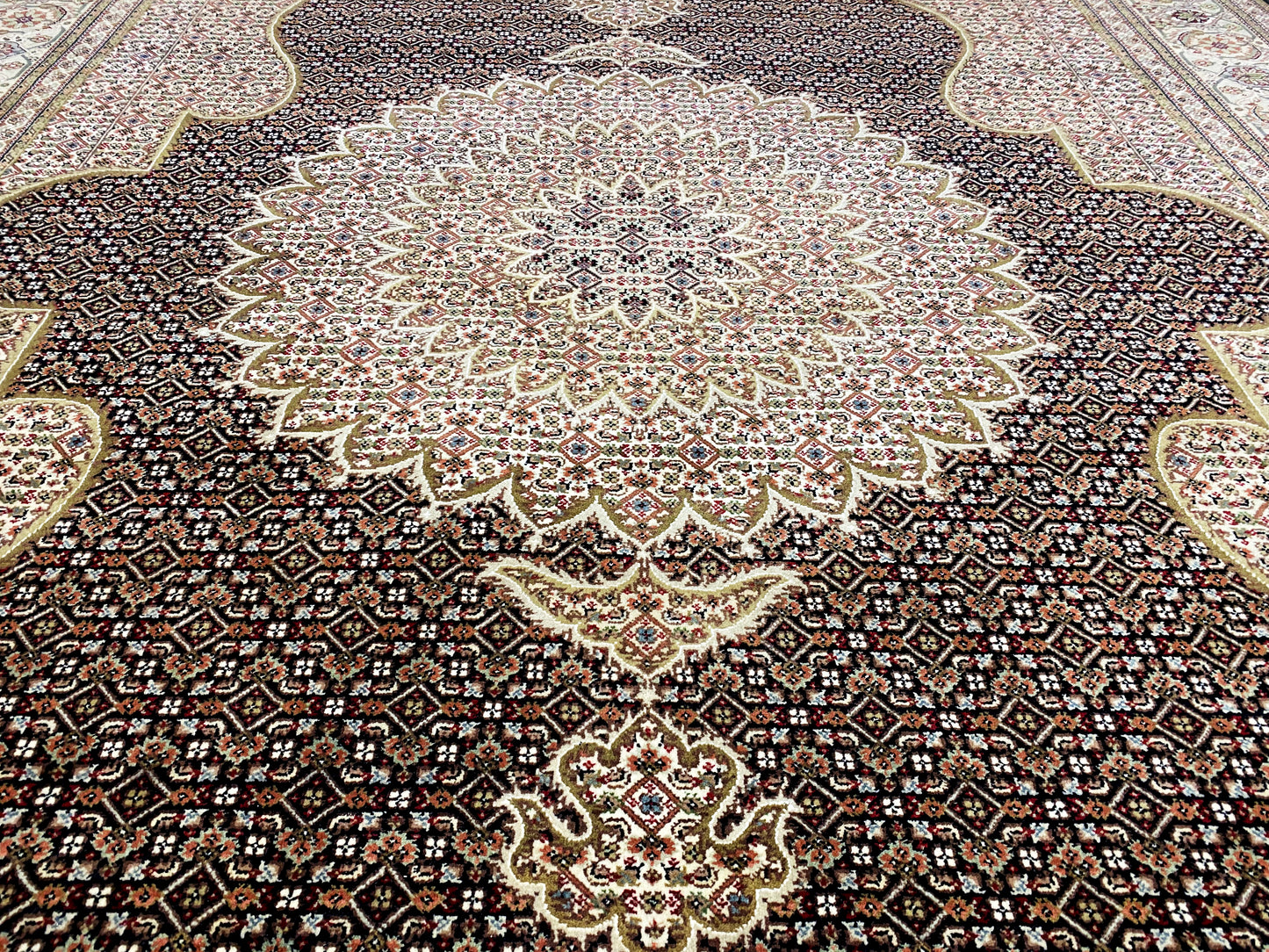 Tapis Indo Tabriz - 303x247cm