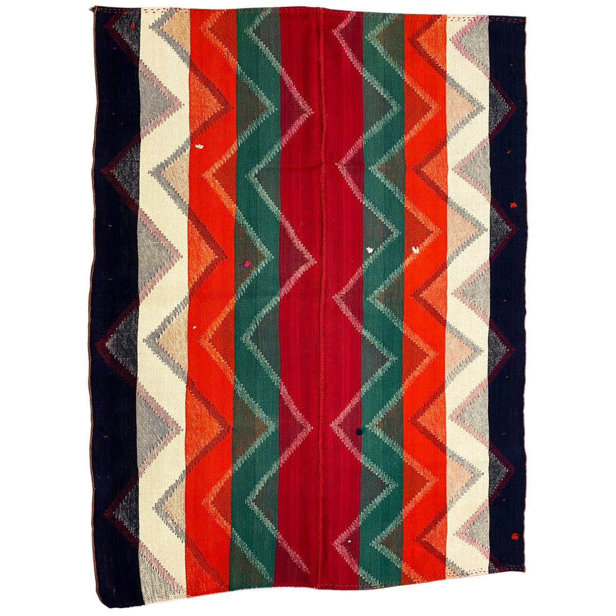 Tapis rectangulaire à rayures verticales et bord en zigzag rouge, vert, orange et bleu foncé