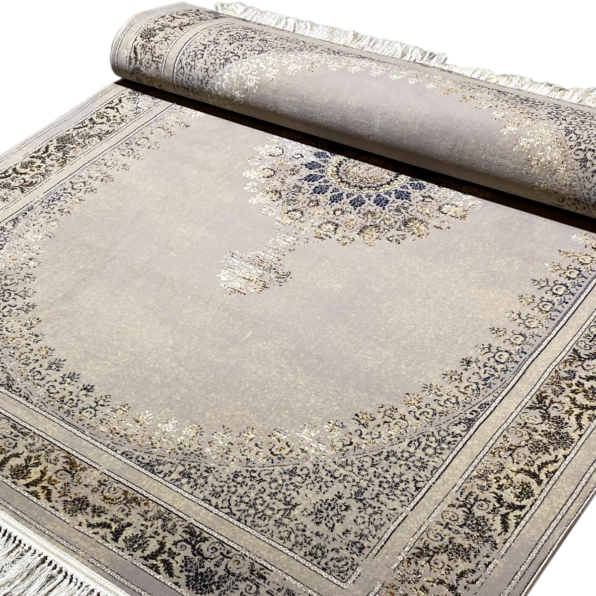 Tapis Wiesner 160x230 cm - vue détaillée : zone bordée avec médaillon bleu, franges visibles