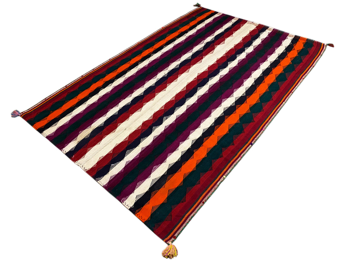 Tapis Jajim coloré à motif de rayures diagonales en violet, orange, bleu foncé et crème