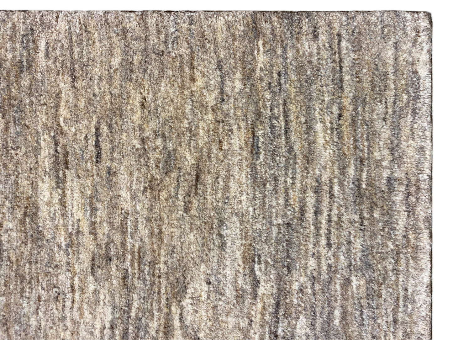 Zeitloser Gabbeh Teppich in sanften Beigetönen