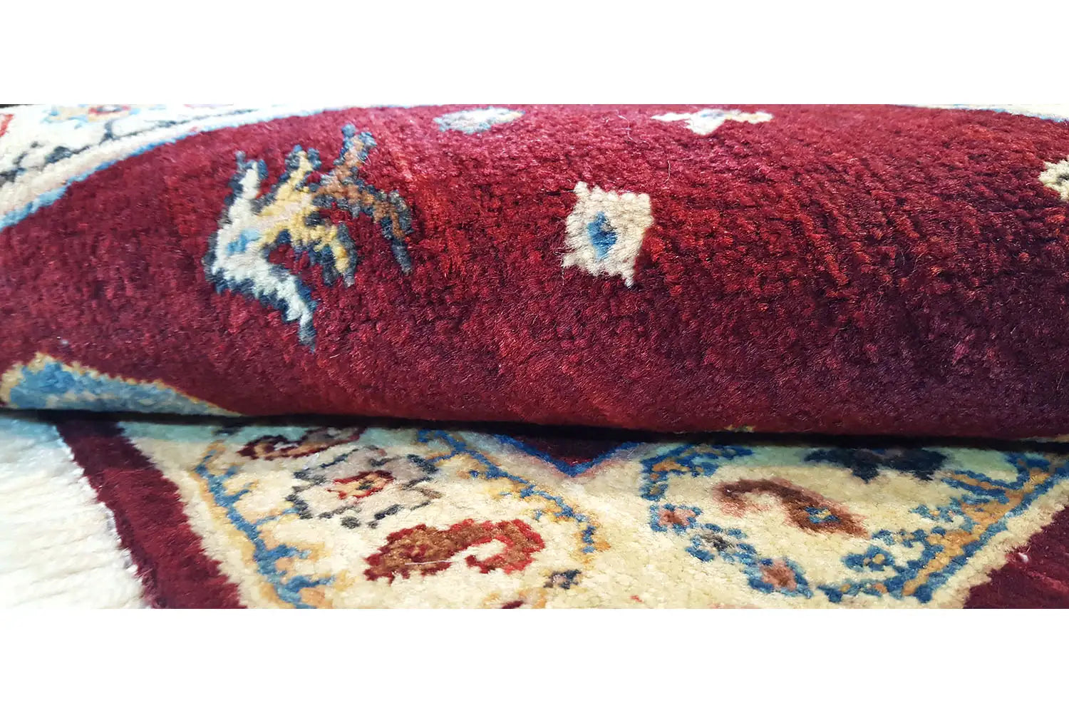 Qashqai Exklusiv (64x60cm) - German Carpet Shop