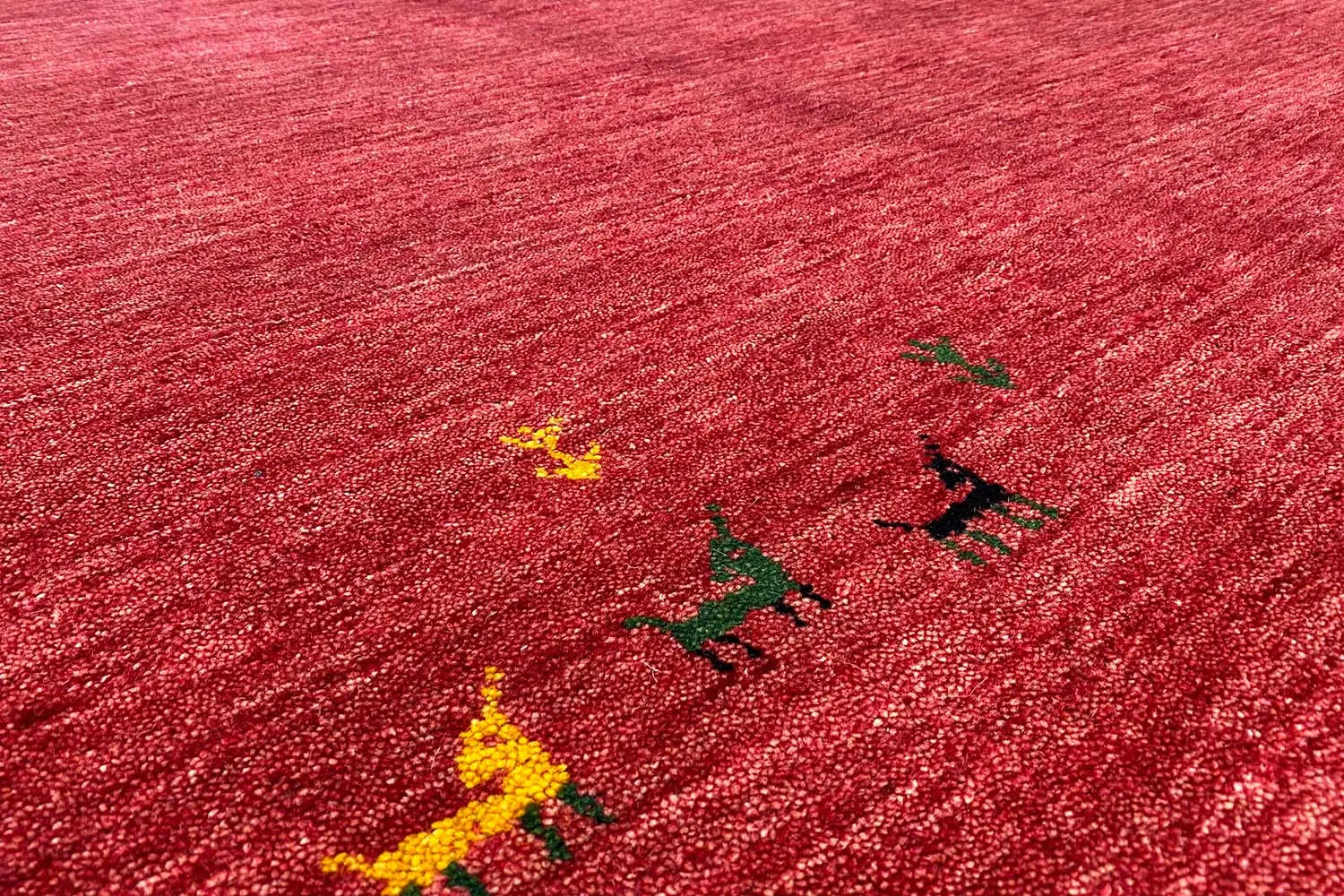 Gabbeh - Loom 23 (236x169cm) - German Carpet Shop