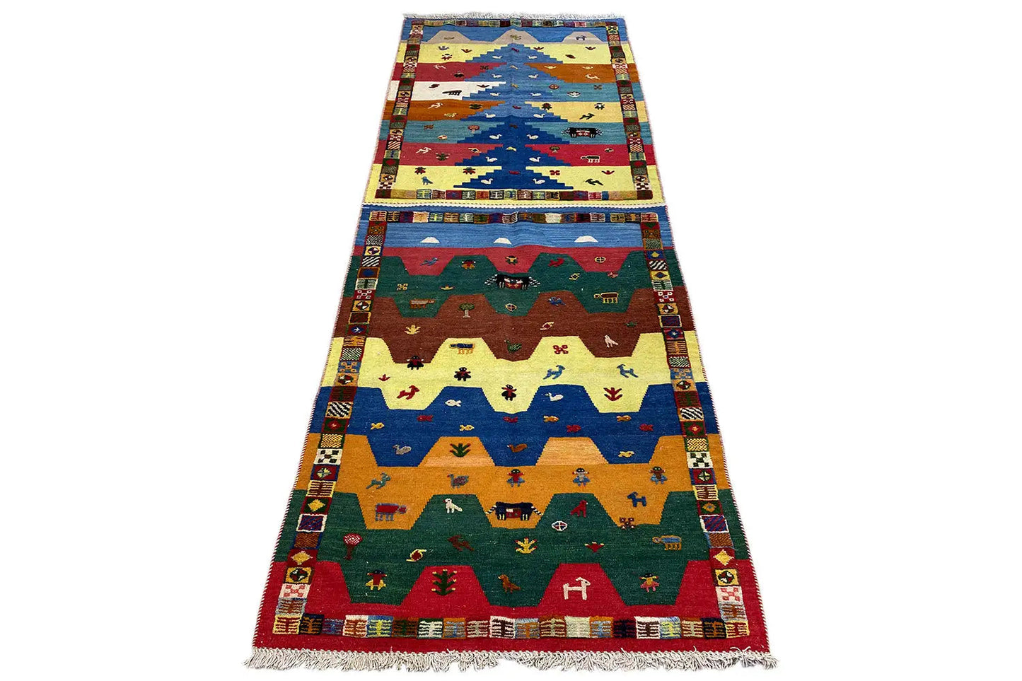 Long chemin de table kilim avec motifs paysagers et animaliers, larges aplats de couleur