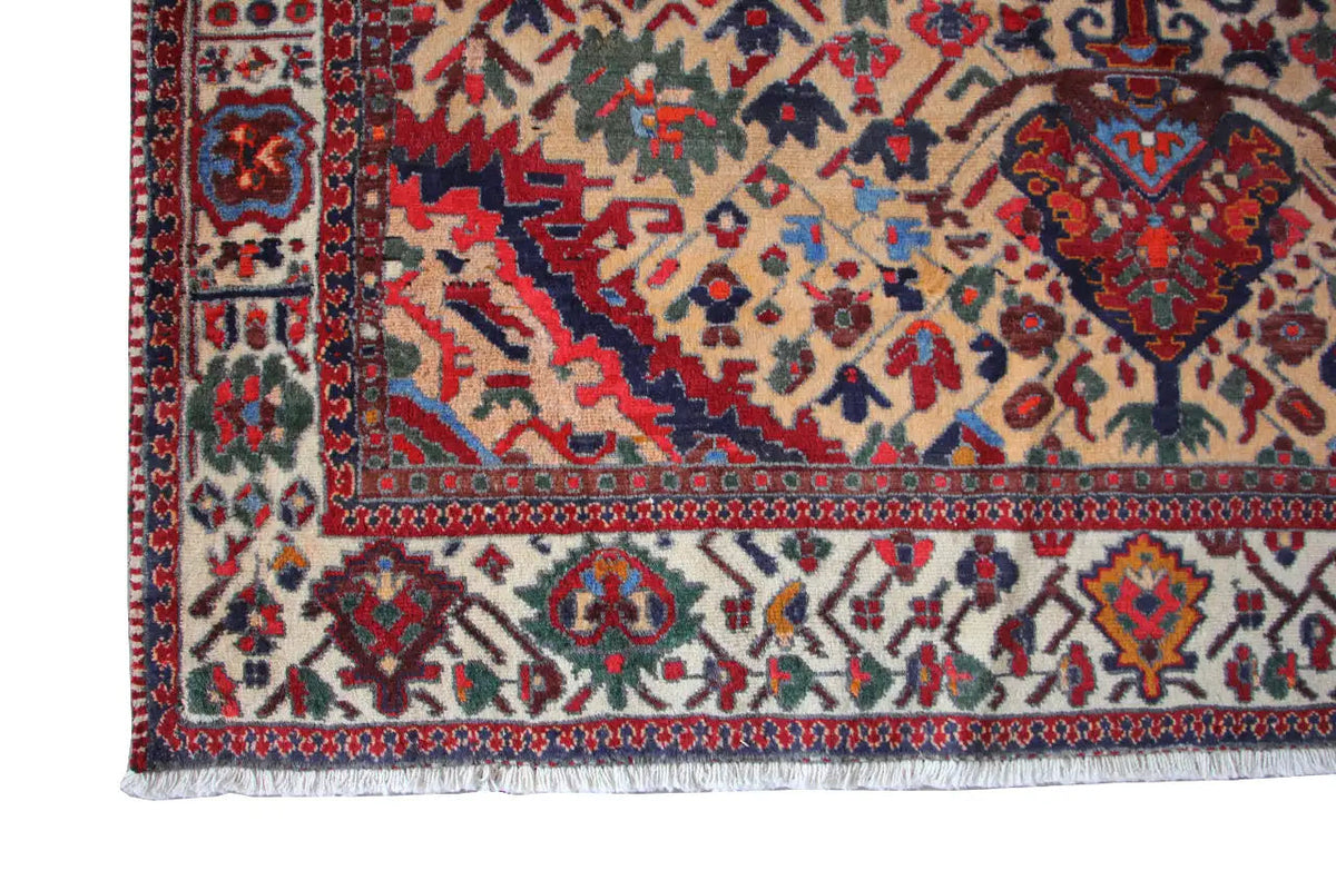 Bordure de tapis avec frise décorative géométrique et courte bande de franges