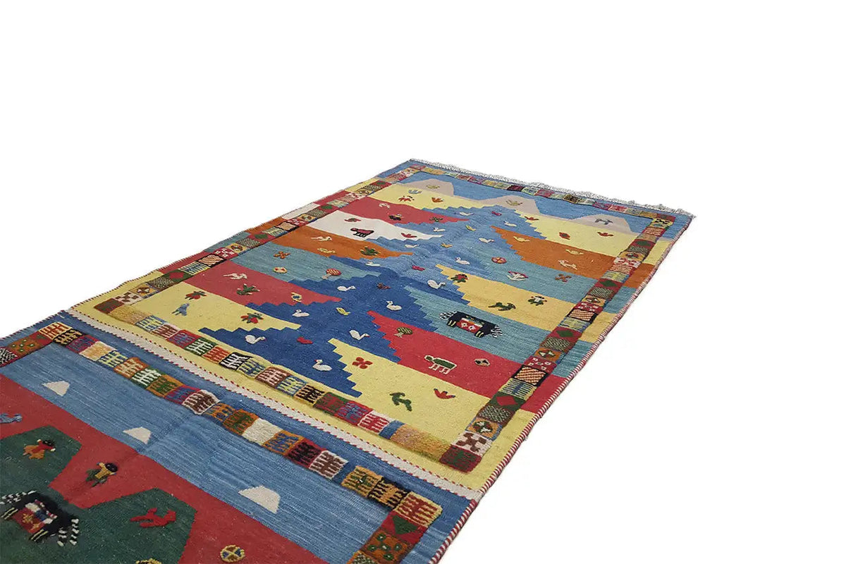 Tapis kilim coloré avec motifs animaliers et bordure, rectangulaire, bordé