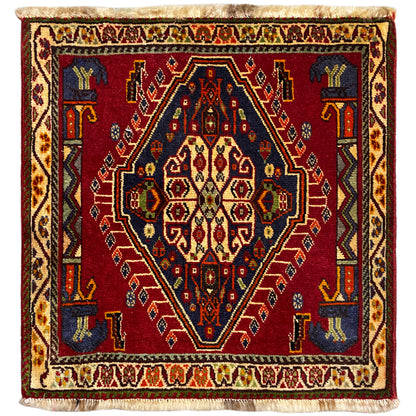 Tapis Poshti (59×61 cm) avec motif uni rouge, bordures multicolores et franges
