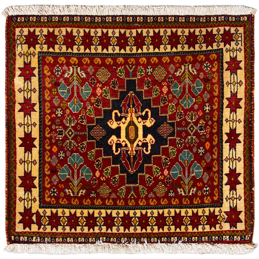 Tapis Poshti, 60x58 cm, motif rouge avec médaillon noir et franges