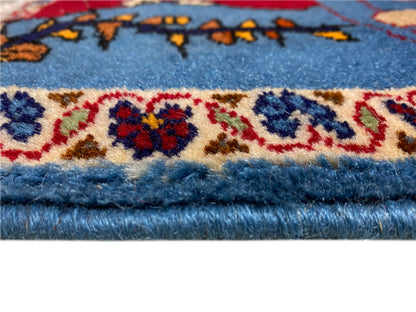 Tapis Poshti 65x63 cm, gros plan sur le bord : bordure et franges blanches