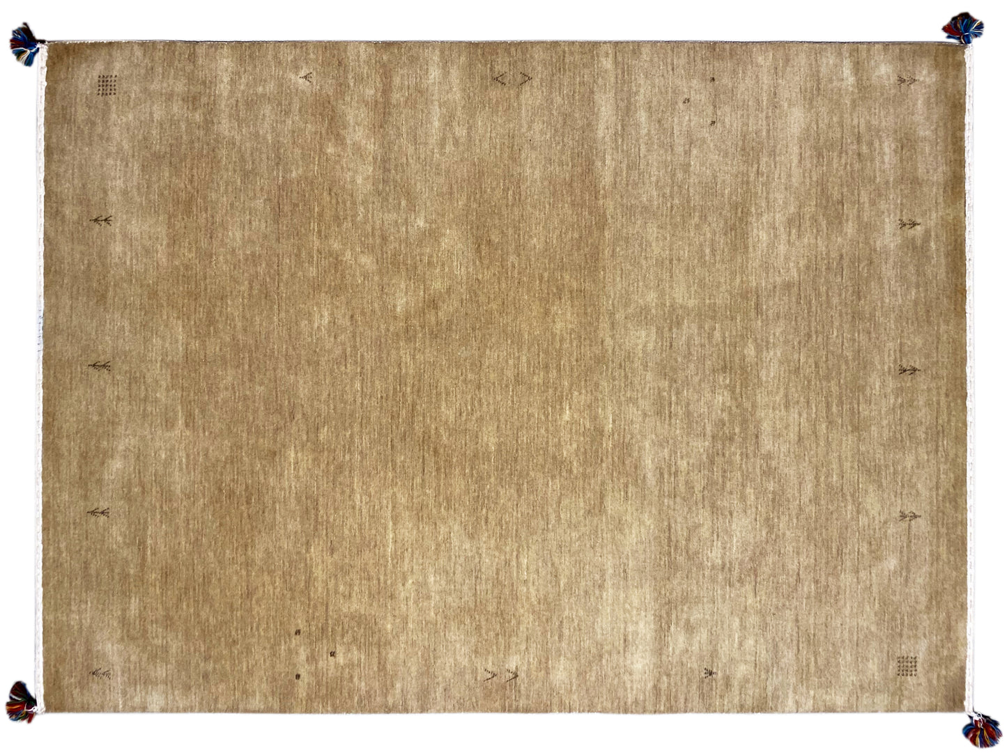 Skandinavisch inspirierter Wollteppich in Beige