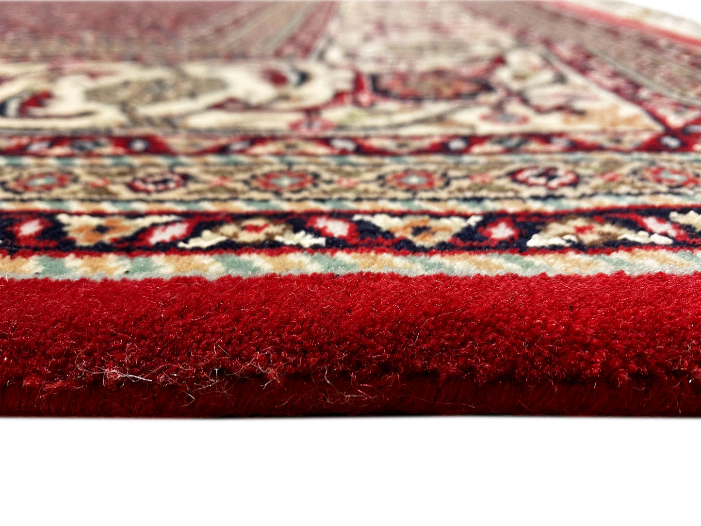 Langlebiger Woll-Bidjar Teppich mit feinen geometrischen Ornamenten