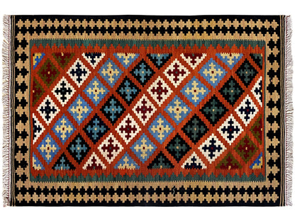 Traditioneller Kelim Qashqai Teppich orange mit symmetrischen Diamantmotiven