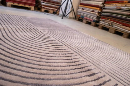 Designer Rug by Pascal Walter - Lines (209x152 cm) - German Carpet Shop